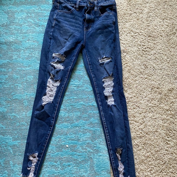 American Eagle Outfitters Denim - American Eagle ripped jeans